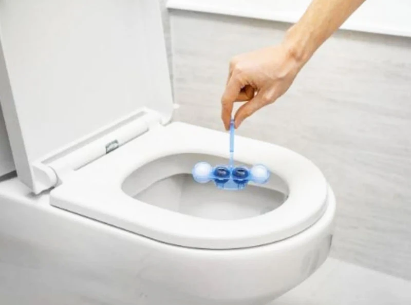 Cốc thả bồn cầu có nguyên liệu có nguồn gốc thiên nhiên - Giải pháp làm sạch an toàn, tiện lợi